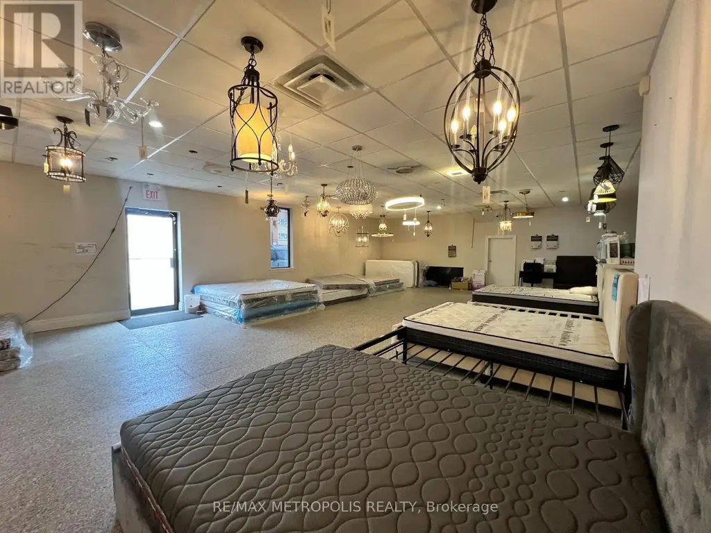 Showroom - 551 York Street, London East (East K)